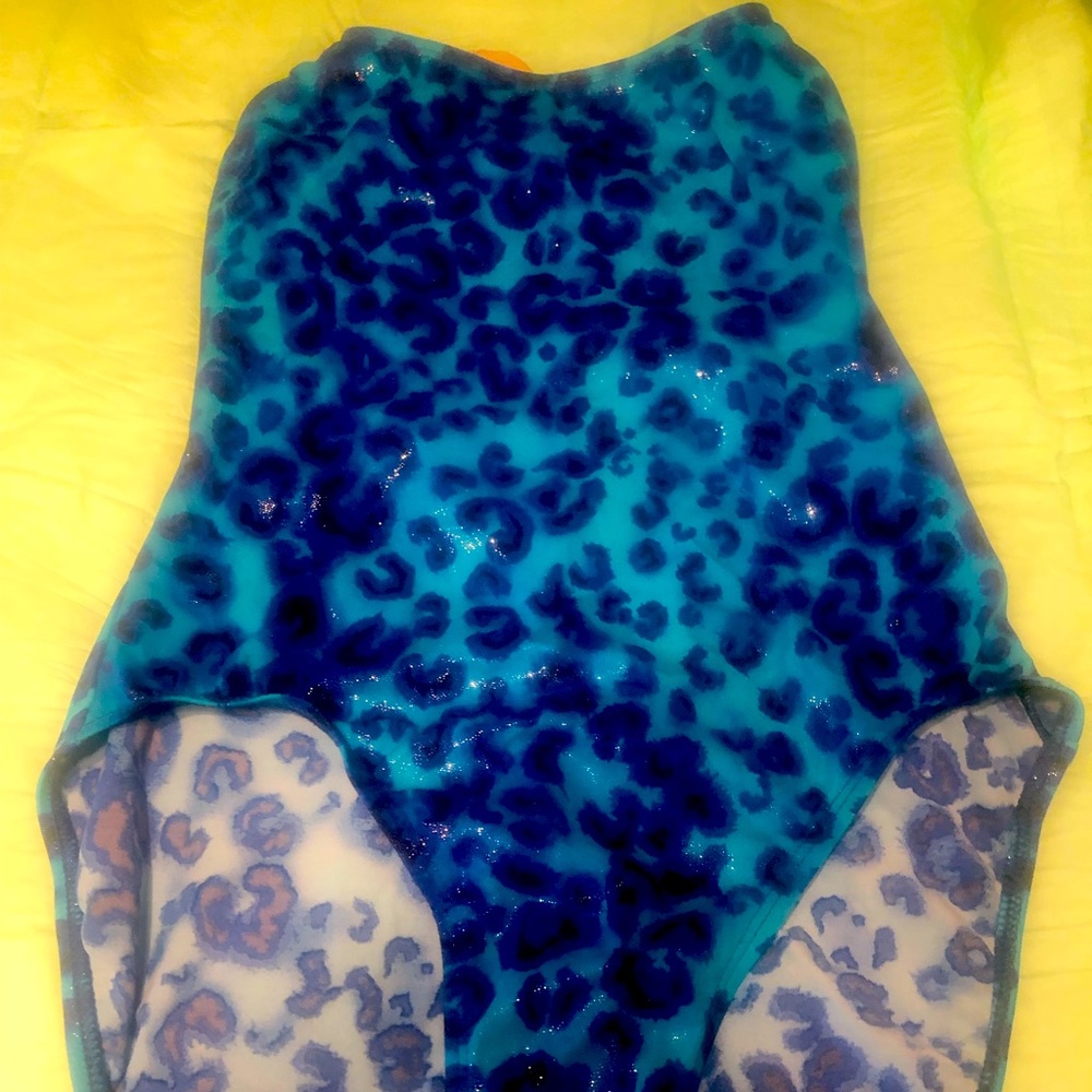 Bathing suit - Picture 1 of 2